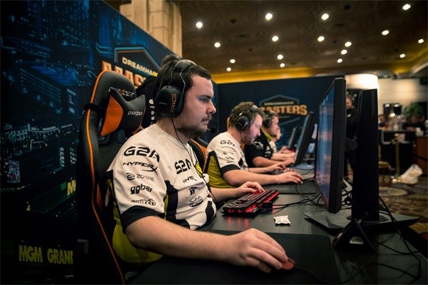 不断缩小分 不断缩小分