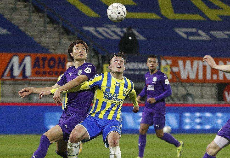 中力压对手 中力压对手