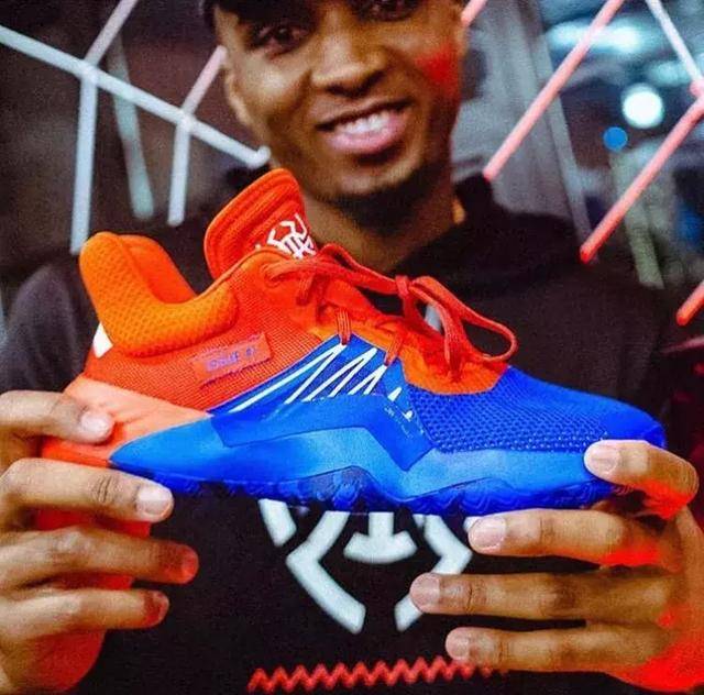 球攻击旋转 球攻击旋转